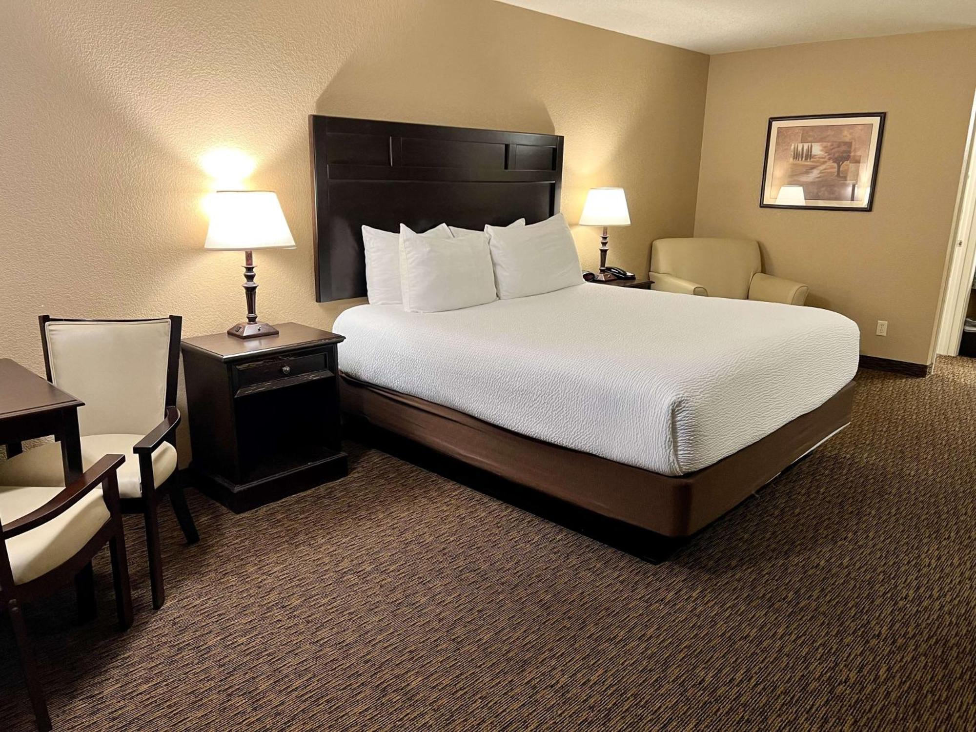 Best Western Country Inn Fortuna Esterno foto
