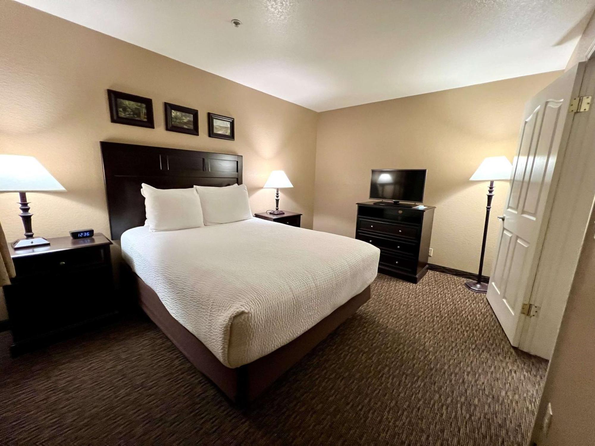 Best Western Country Inn Fortuna Esterno foto