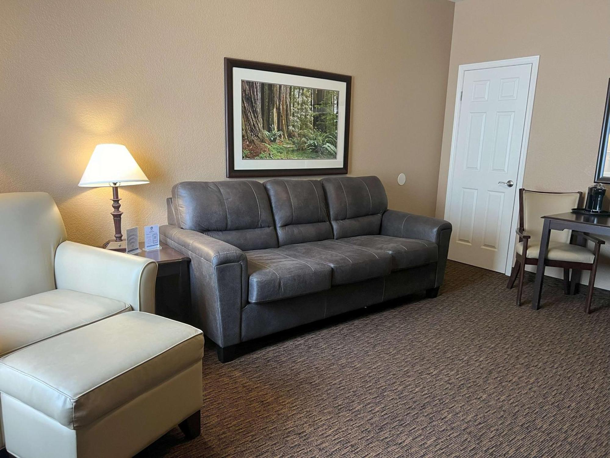 Best Western Country Inn Fortuna Esterno foto